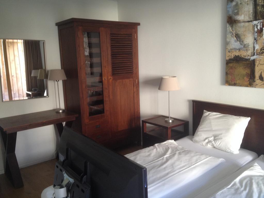 Marina Walensee Hotel Unterterzen 외부 사진